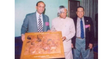 Dr. Suresh Kumar Agarwal